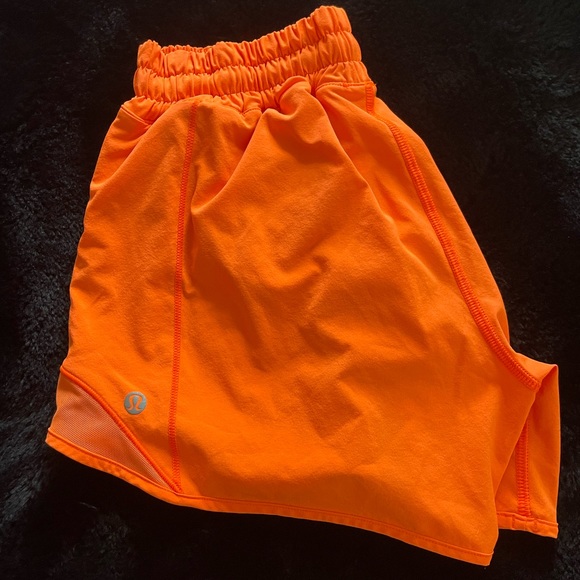 lululemon athletica Pants - Orange Hotty Hot High Rise 4” Lululemon Shorts, Size 4